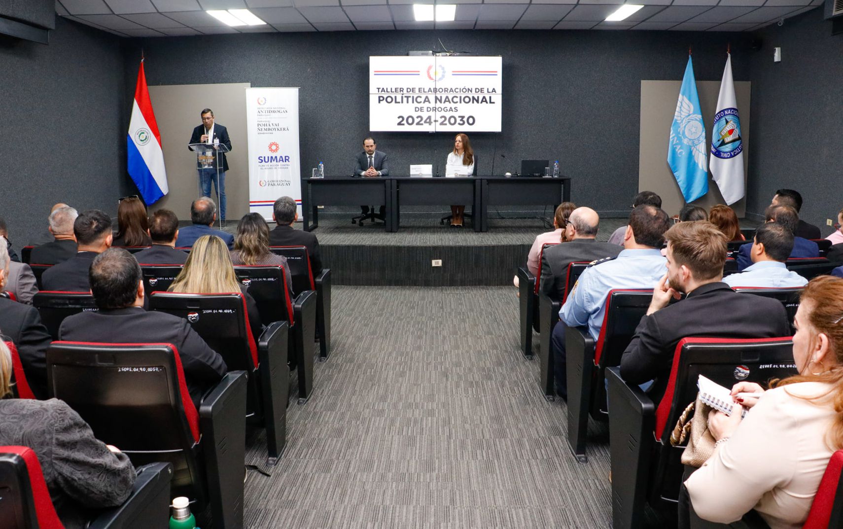 SEPRELAD participa en taller interinstitucional para elaborar la Política Nacional de Drogas 2024-2030