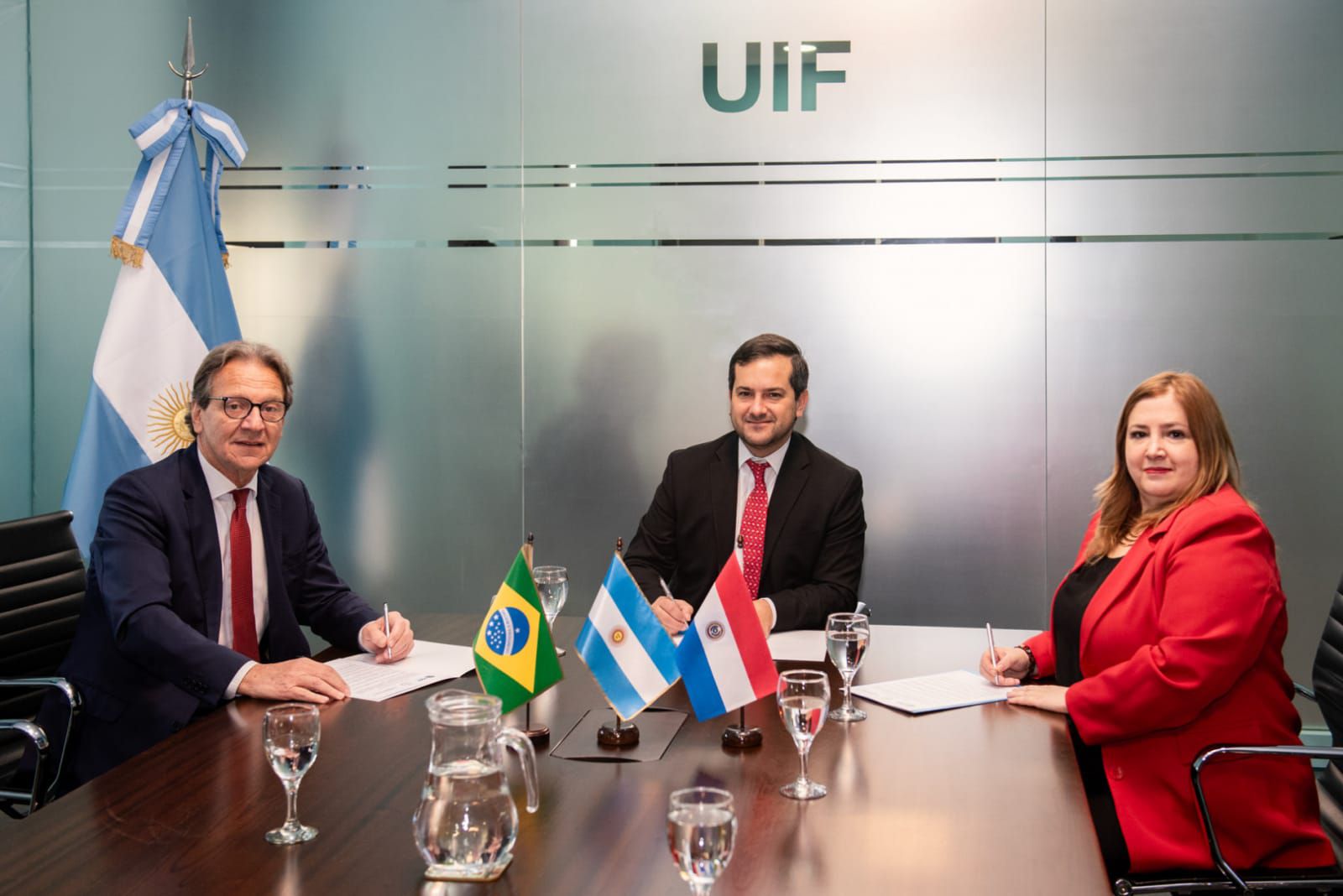Reunión Estratégica de Unidades de Inteligencia Financiera de Paraguay, Argentina y Brasil