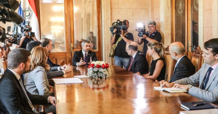 Reunión de la Ministra María Epifanía Gonzalez con el Presidente de la República Mario Abdo y Marshall Billingslea